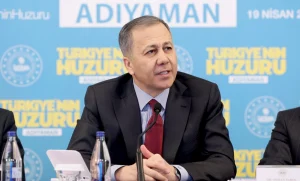 İçişleri Bakanı Ali Yerlikaya, çeşitli ziyaretler için geldiği kentte Adıyaman