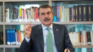 Milli Eğitim Bakanı Yusuf Tekin, proje okullarına atamalar hakkında açıklamalarda