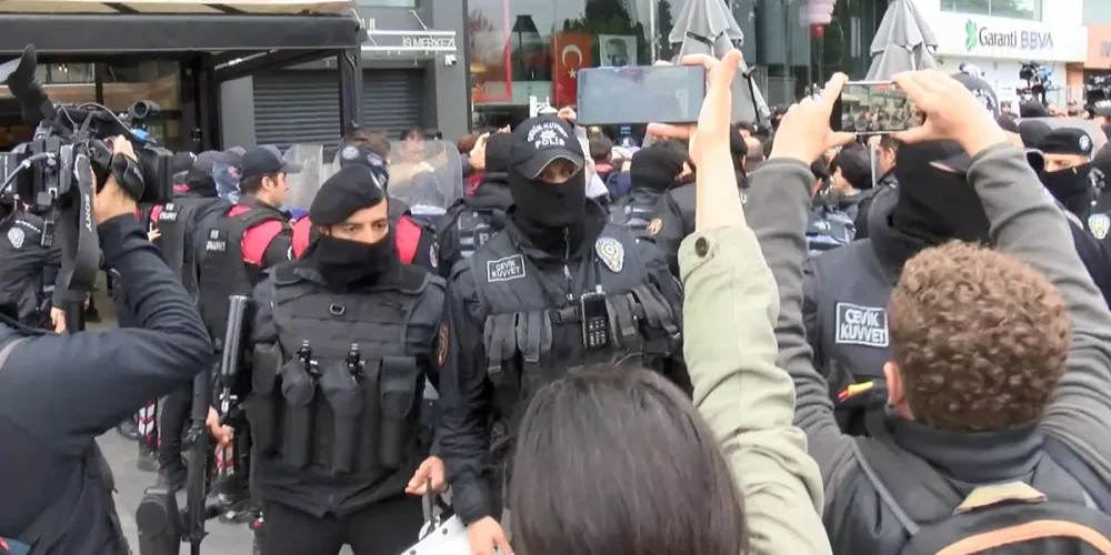 1 mayıs gözaltı 1