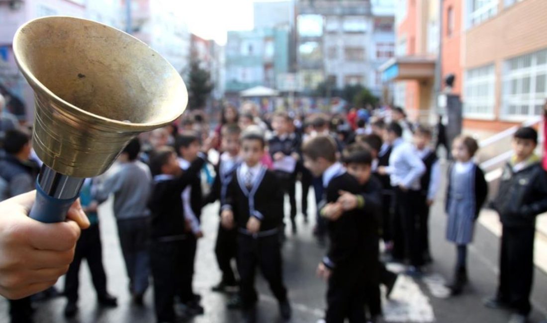 2024-2025 eğitim öğretim yılı ne zaman sona erecek? Okulların kapanmasına