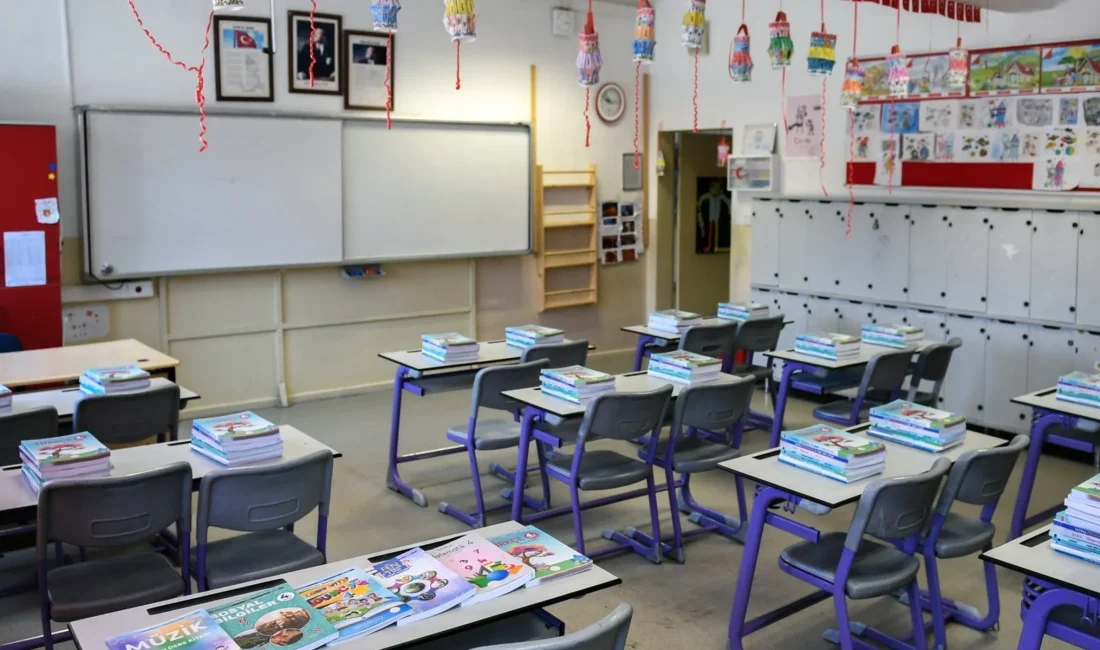 Arefe günü okullar tatil mi? 2025 Kurban Bayramı tatil takvimi