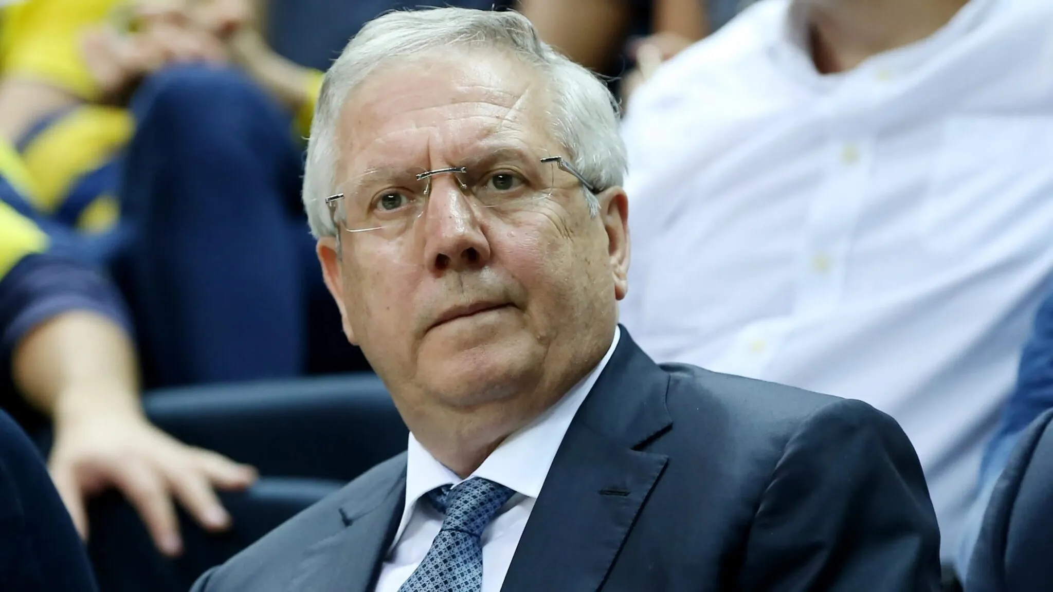 Aziz Yıldırım Aday Olacak mı? Fenerbahçe’de Başkanlık Yarışı Kızışıyor