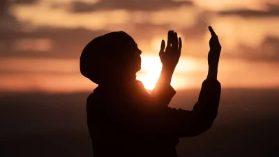 Berat Kandili nedir? İslam’da bu mübarek gecenin önemi, yapılacak ibadetler