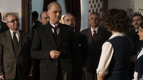 Bir Cumhuriyet Şarkısı Senaristi Sırrı Süreyya Önder Mi? Cumhuriyet Şarkısı Filmi Konusu Nedir, Hangi Oyuncular Rol Aldı, Kaç Yılında Çekildi? Bir Cumhuriyet Şarkısı Senaristi Sırrı Süreyya Önder Mi? Cumhuriyet Şarkısı Filmi Konusu Nedir, Hangi Oyuncular Rol Aldı, Kaç Yılında Çekildi?