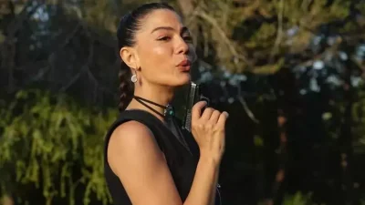 Eşref Rüya dizisinde Nisan karakterine hayat veren Demet Özdemir, son