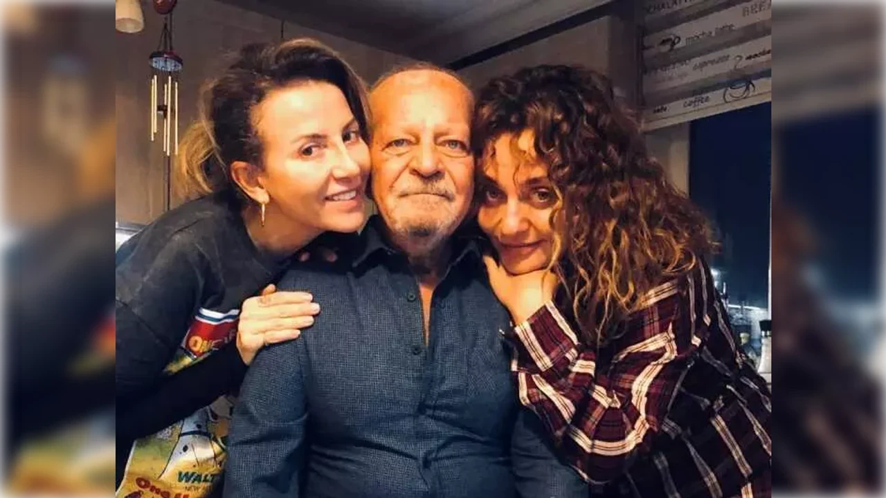 Didem Balçın’ın babası Abdülkadir Mahmut Balçın’ın hayatını kaybetmesi, oyuncunun hayranlarını