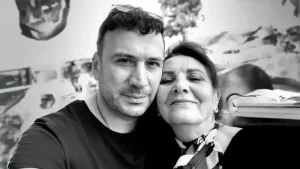 Spor dünyasının sevilen isimlerinden, tecrübeli sunucu ve spor spikeri Ertem