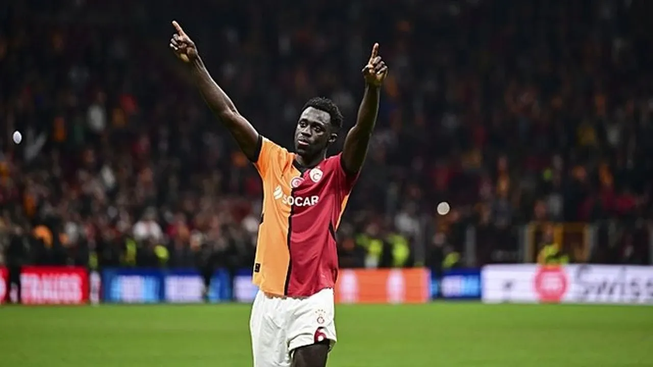 Süper Lig’de üst üste üçüncü şampiyonluğunu hedefleyen Galatasaray, bir yandan