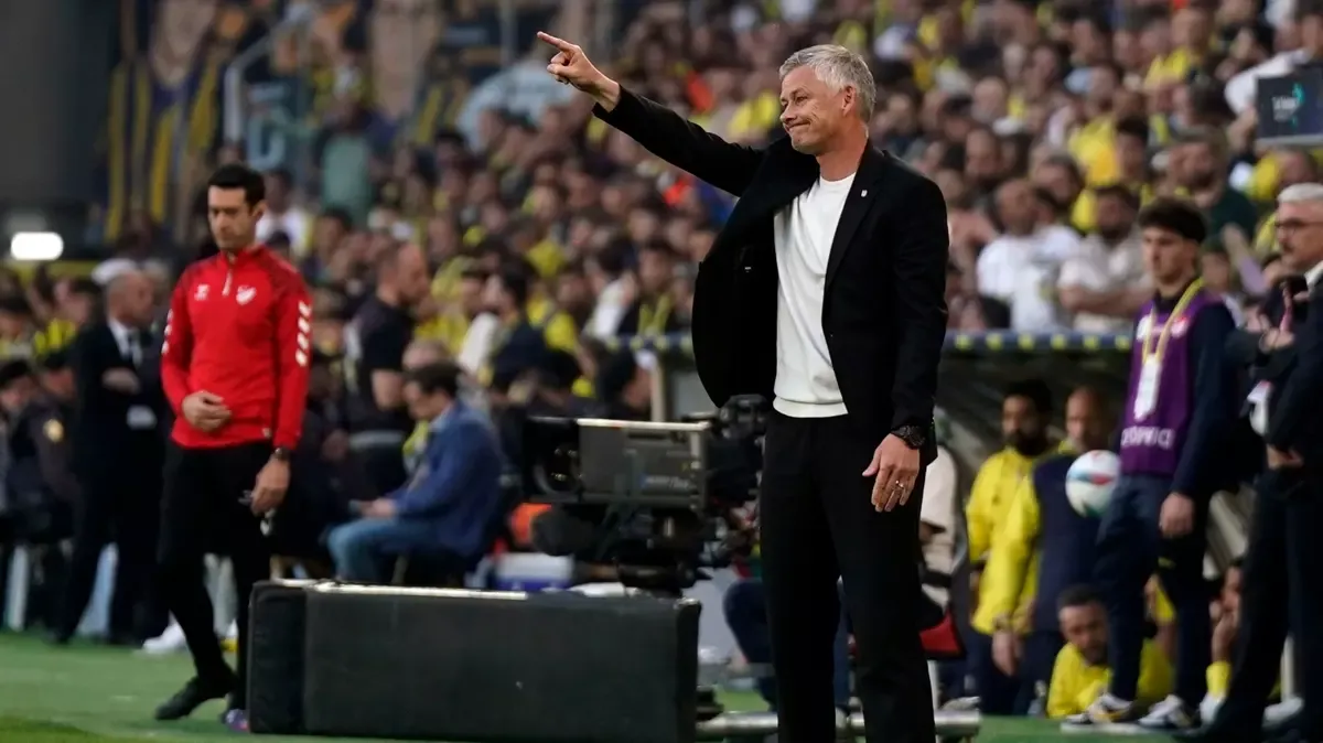 Trendyol  Süper Lig’in 34. haftasında Beşiktaş, ezeli rakibi Fenerbahçe’yi deplasmanda