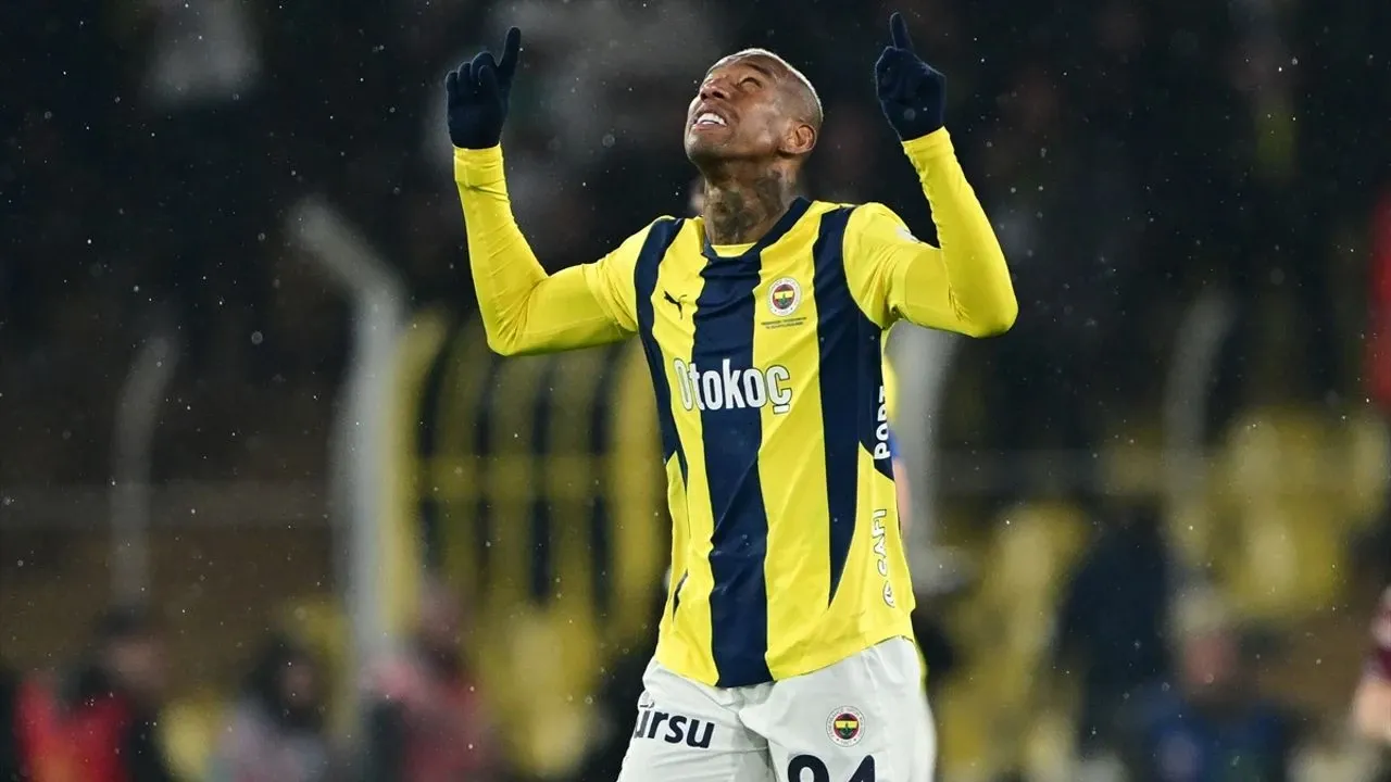 Fenerbahçe’nin devre arası transfer döneminde kadrosuna kattığı Brezilyalı yıldız Anderson