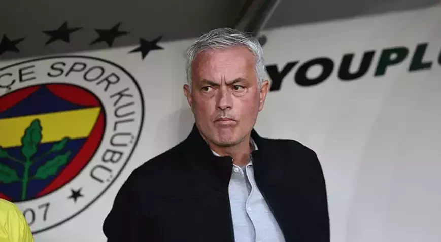 Fenerbahçe’de Beşiktaş derbisi sonrası ortalık karıştı. Sarı-lacivertli camiada Jose Mourinho