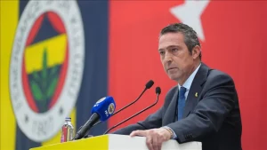 Fenerbahçe Spor Kulübü Başkanı Ali Koç, TRT Spor canlı yayınına