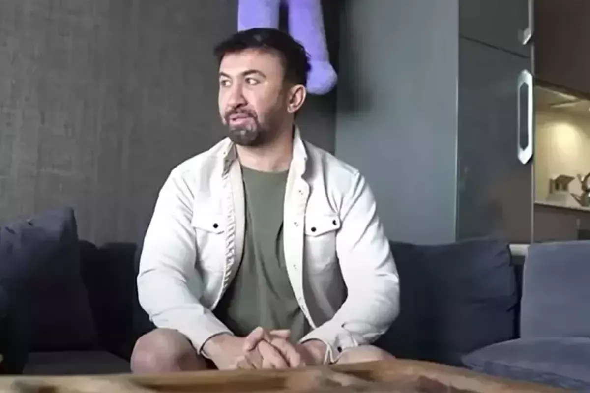 İstanbul’da sosyal medya üzerinden sokak röportajları ve para dağıtma videolarıyla