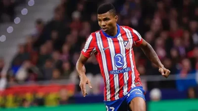 Süper Lig devleri, yaz transfer dönemine hızlı bir başlangıç yaparken,