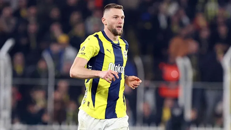 Fenerbahçe, kötü geçen sezonun ardından yeni sezona güçlü bir kadro