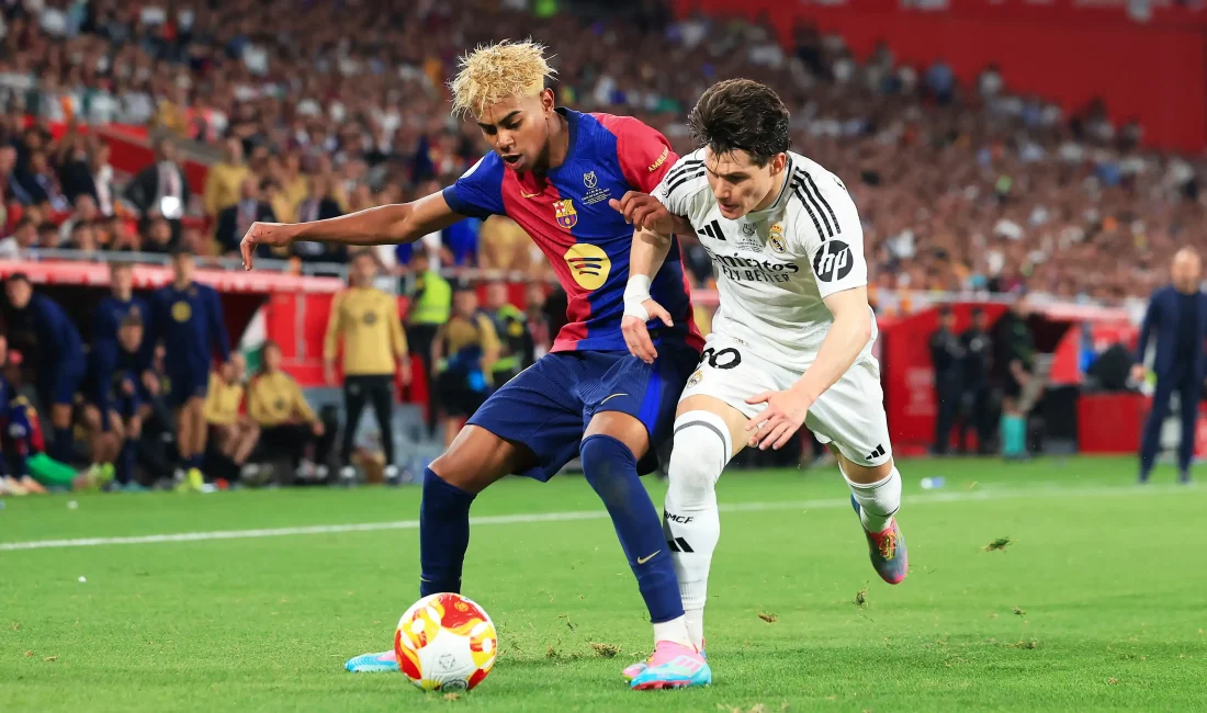 İspanya La Liga'nın 35. haftasında Barcelona, Real Madrid'i 4-3 yenerek