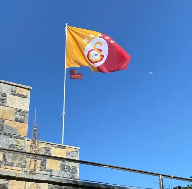 Galatasaray’ın eski teknik direktörü Fatih Terim, Bodrum’daki evine 5 yıldızlı