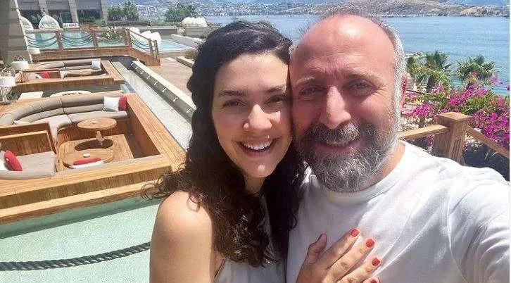 Bergüzar Korel, eşi Halit Ergenç ile mutlu bir aile yaşamı