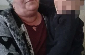 İzmir’in Buca ilçesinde, 60 yaşındaki Servet Polat, bir işletmede kumpir