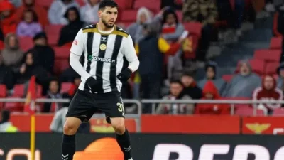 Beşiktaş, savunmasını güçlendirmek için Portekiz'in Nacional takımında forma giyen 24