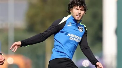 2024 yazında Fenerbahçe’den 30 milyon euro karşılığında Premier Lig ekibi