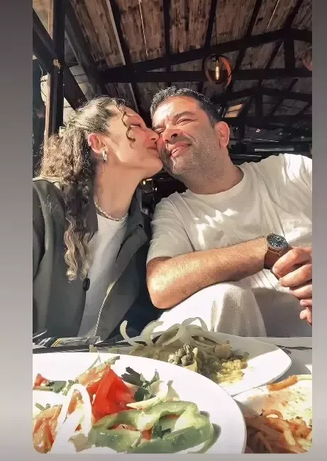 Bülent Şakrak, boşandığı eşi Ceyda Düvenci ile 8 yıllık evliliğini