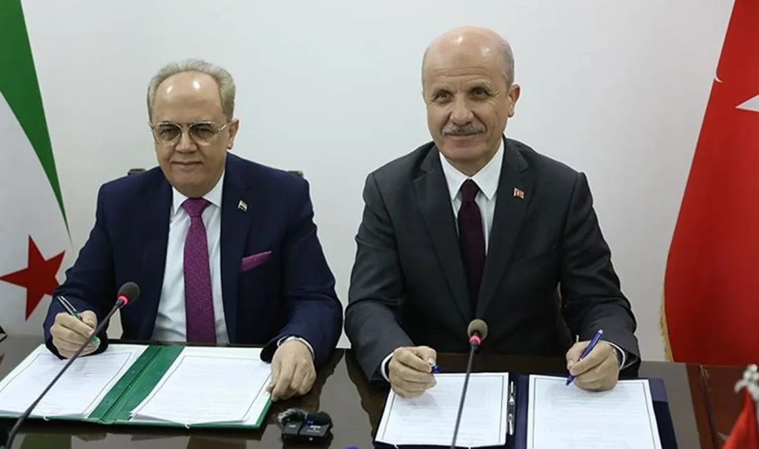 Yükseköğretim Kurulu (YÖK) Başkanı Prof. Dr. Erol Özvar ve beraberindeki
