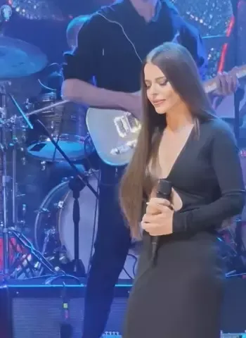 Simge Sağın, ablası Nilay Sağın'ı kalp rahatsızlığı nedeniyle kaybettikten sadece