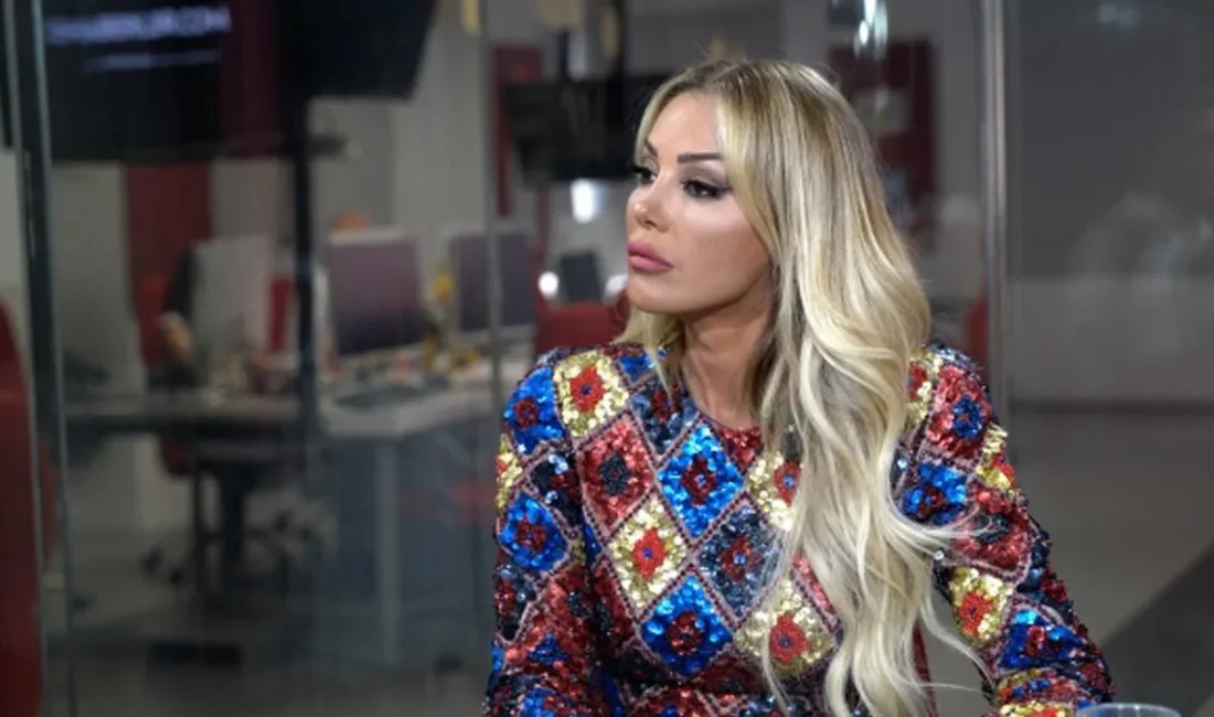 Petek Dinçöz, “En fazla şarkı çıkaran benim” diyerek iddialı bir