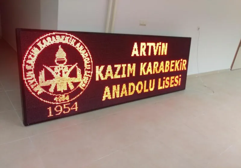 Artvin’de Kazım Karabekir Anadolu Lisesi tarafından düzenlenen Bilim Fuarı’nda 50