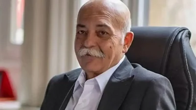 Usta oyuncu Settar Tanrıöğen, geçirdiği beyin kanamasının ardından sağlığına kavuşma