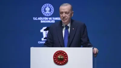 Cumhurbaşkanı Recep Tayyip Erdoğan, Atatürk Kültür Merkezi'nde düzenlenen “Bir Şiir
