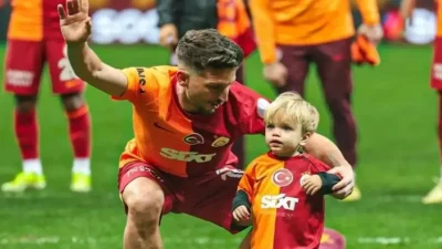 Galatasaray’ın yıldız oyuncusu Dries Mertens, Göztepe maçı sonrası yaptığı açıklamalarda