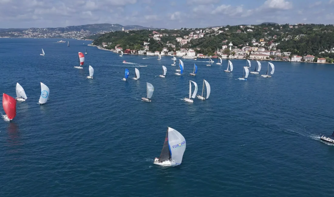 Lions Sailing Cup Boğaz Yarışı, İstanbul Boğazı’nda gerçekleşti. Lions 118-T