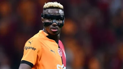 Galatasaray'ın Nijeryalı yıldızı Victor Osimhen'in geleceği belirsizliğini koruyor. 75 milyon