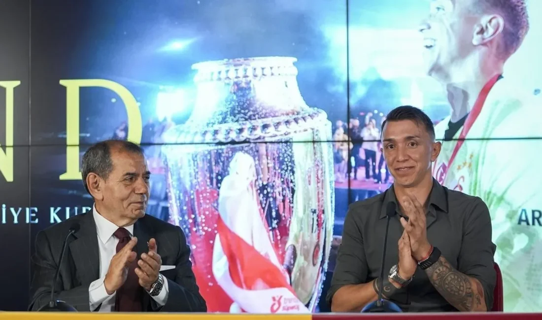 Galatasaray, 14 sezondur kalelerini koruyan Uruguaylı kaptan Fernando Muslera için