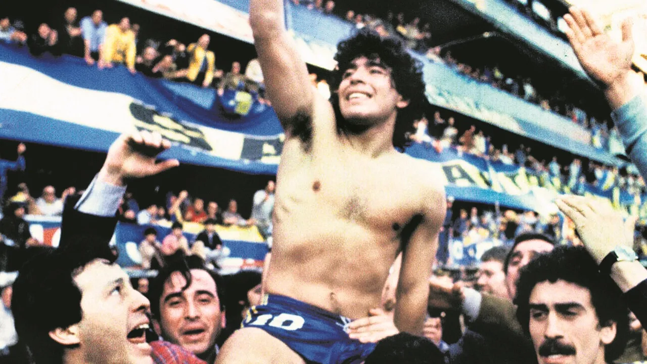 Arjantinli efsane futbolcu Diego Maradona’nın ölümüne ilişkin dava, davaya bakan