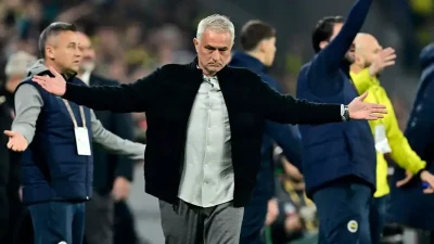 Fenerbahçe’de teknik direktör Jose Mourinho’nun geleceği kritik bir görüşmeyle netleşecek.
