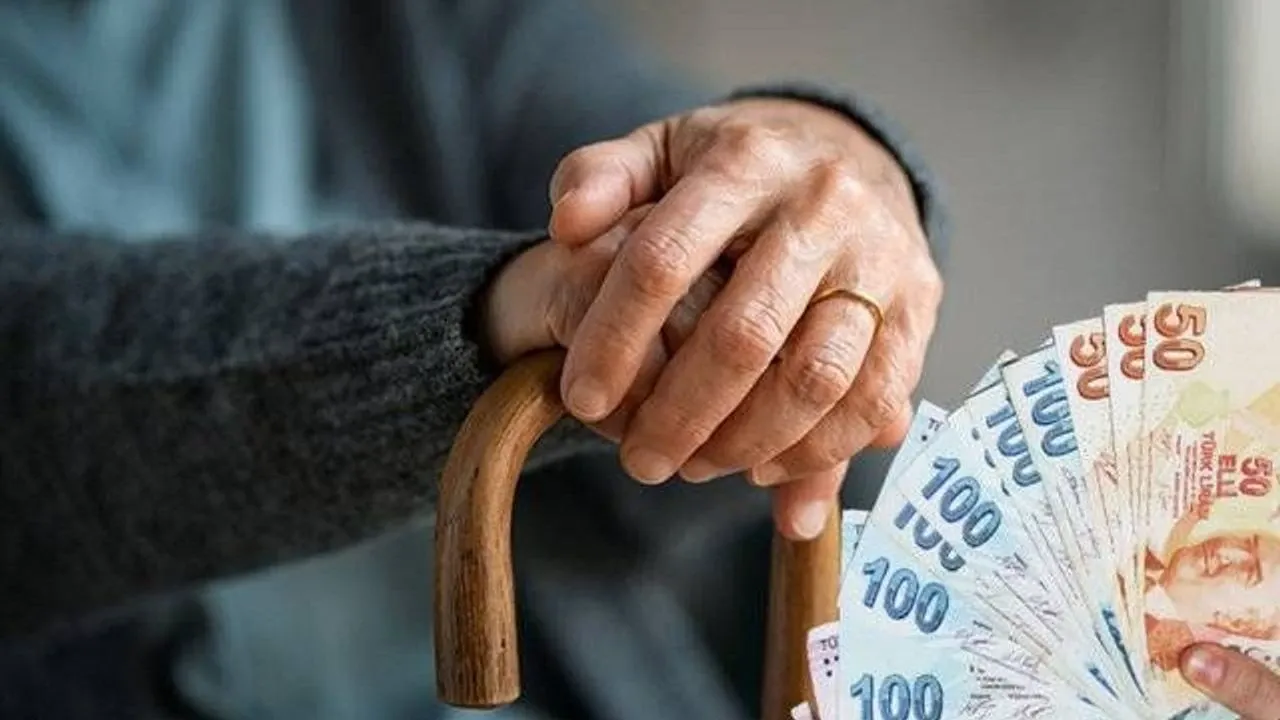Çalışma ve Sosyal Güvenlik Bakanı Vedat Işıkhan, Kurban Bayramı ikramiyelerinin