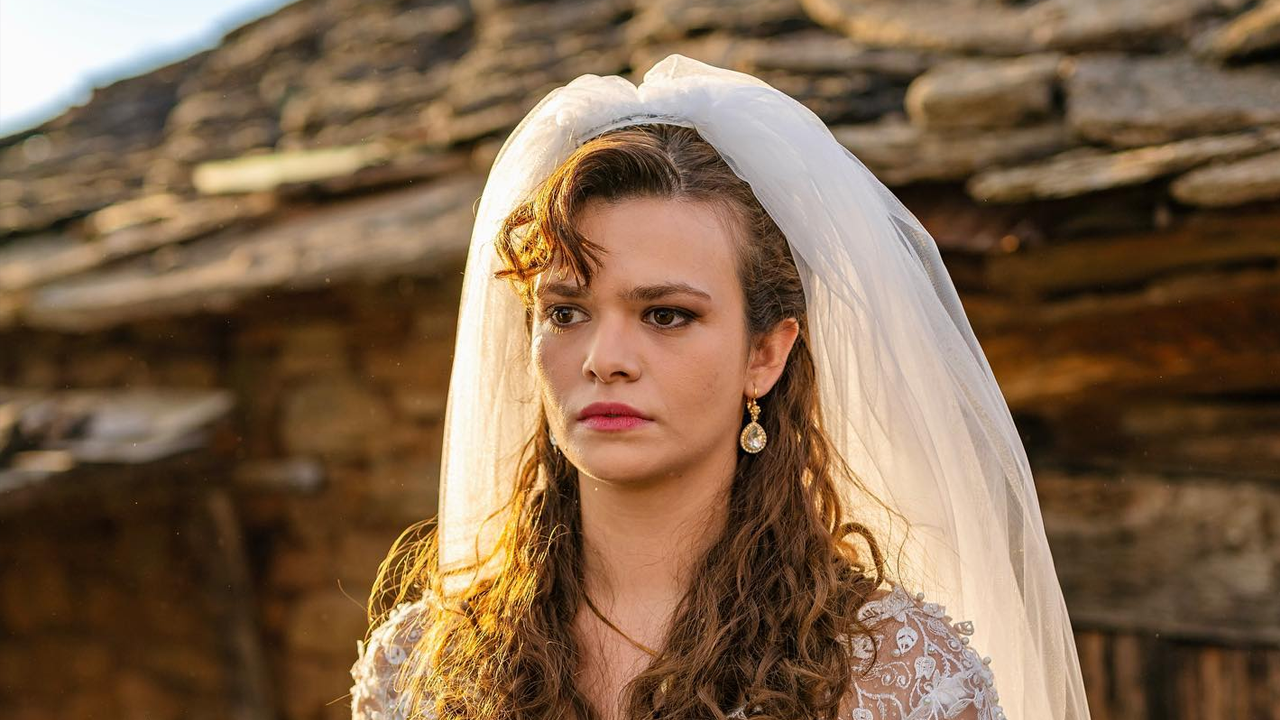 Ecem Gümüşsu kimdir