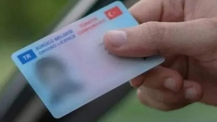 Ehliyet Yenileme Son Tarih Ne Zaman? 2025 Ehliyet Yenileme Ücreti ve Gerekli Belgeler