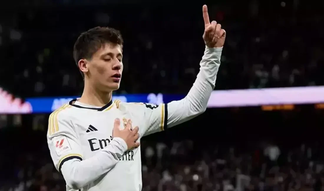 El Clasico’da Real Madrid formasıyla ilk kez ilk 11’de sahaya