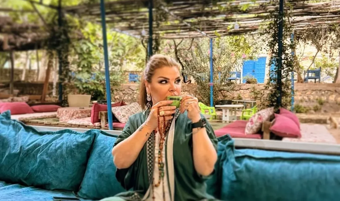 Elif Karlı kimdir? Türk Halk Müziği’nin güçlü sesinin yaşı, nereli