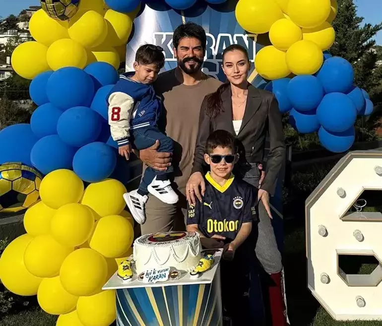 Fahriye Evcen’den Kalpli Aile Paylaşımı! Burak Özçivit ve Çocuklarıyla Mutluluk Pozu