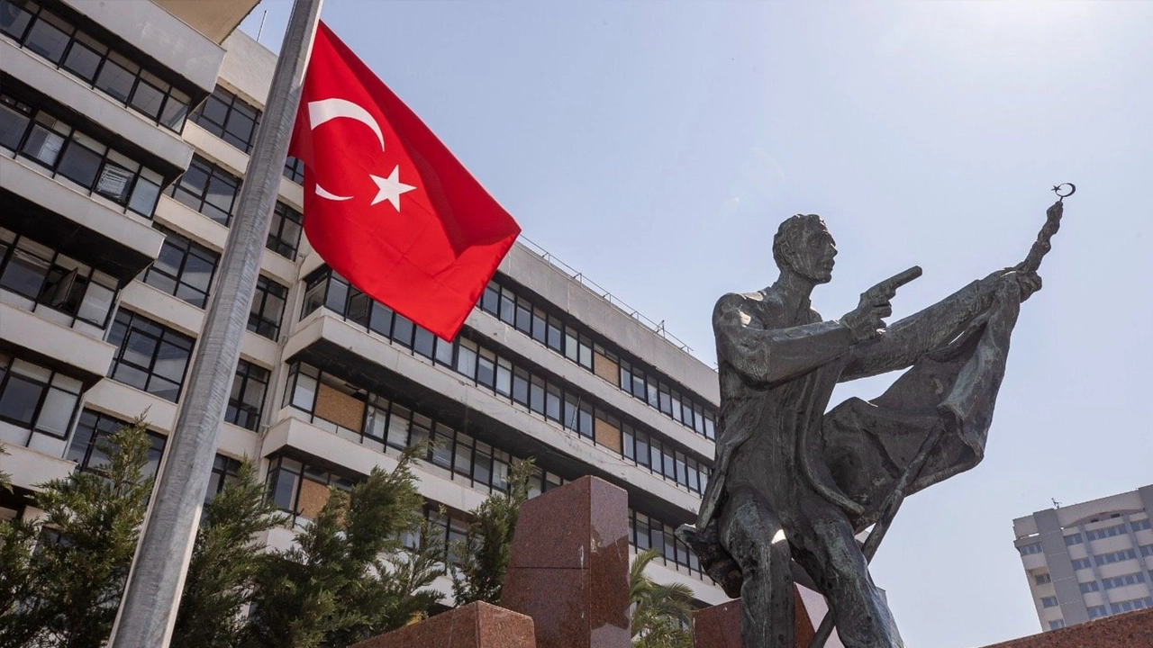 Hasan Tahsin kimdir? Hasan Tahsin nasıl öldü, gerçek mi, ilk kurşunu kime sıktı, vatan haini mi? Milli Mücadelede ilk kurşunu kim attı?