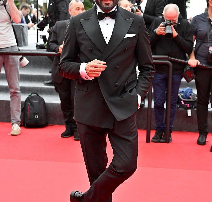 Kerem Alışık, başrolünde yer aldığı “Akıldan Kalbe” filminin özel gösterimi