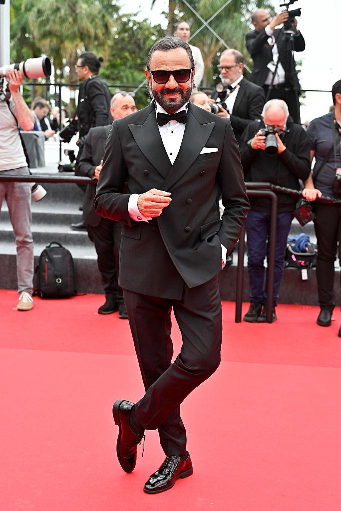 Kerem Alışık Cannes’da Fırtına Gibi Esti! Kırmızı Halıdaki Tavrı ve Kombini Sosyal Medyayı İkiye Böldü