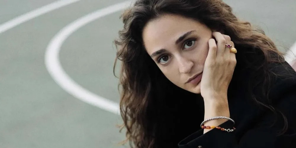 Mahsun J Şehrazat ''Eda Akalın'' Kimdir? Boyu, Kilosu, Yaşı Kaç? Aslen Nereli, 80'ler Dizisinde Oynadı mı?