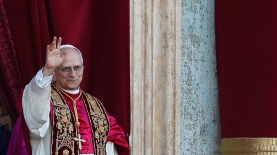 Papa 14. Leo ismi ne anlama geliyor? Latince kökeni, tarihsel