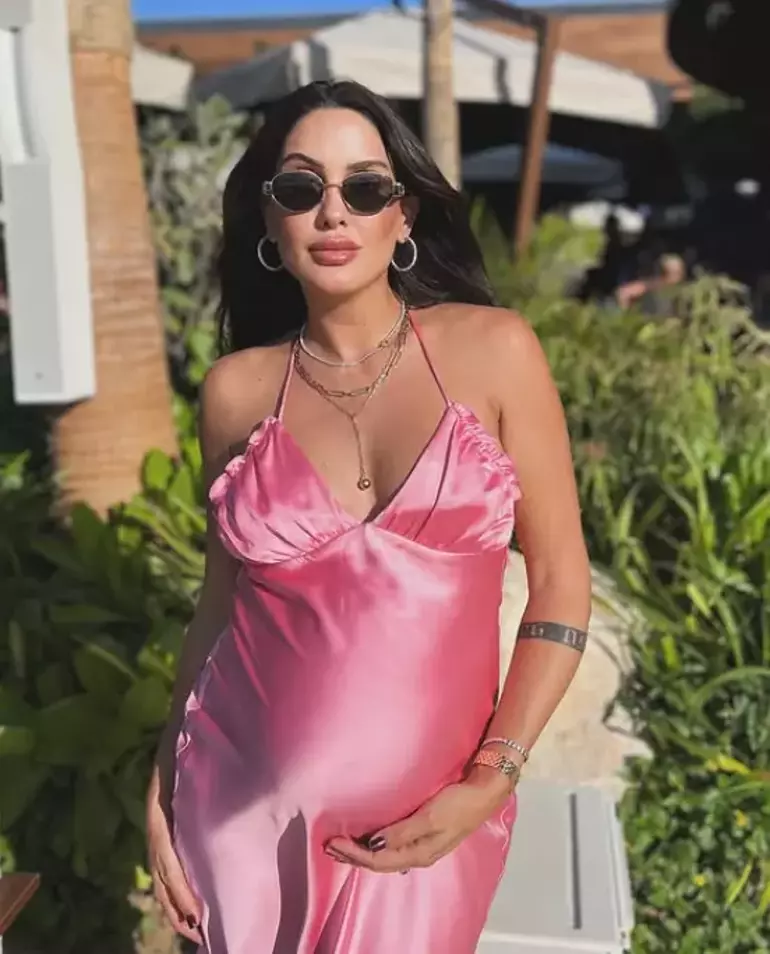 Survivor Sahra Işık Anne Oluyor! Bebeğinin İsmini İlk Kez Açıkladı
